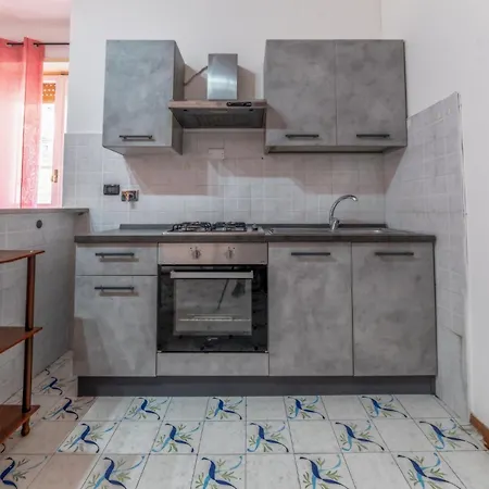 Casa Giuli - Metro Jonio Рим