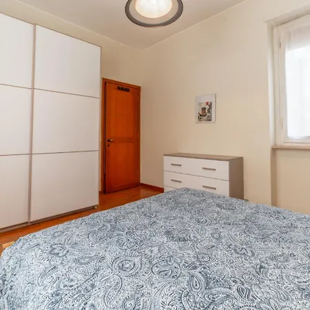Casa Giuli - Metro Jonio * Рим